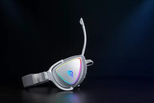Vista 9 de ASUS Auriculares RGB ROG Delta Hi-Res ESS Quad-DAC, efecto de iluminación circular RBG Conector USB-C para PC, consolas y juegos móviles