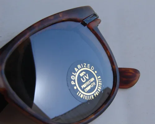 Vista 3 de Gafas de sol con forma de cuerpo