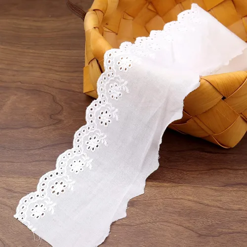 Vista 7 de Cinta de encaje con ojales bordados de algodón blanco para vestidos, ropa de bebé, bolsa, ropa de mascotas de 7 yardas