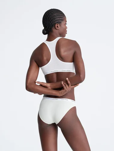 Vista 3 de Calvin Klein - Calzones bikini elásticos de algodón con logotipo de carrusel para mujer, paquete múltiple