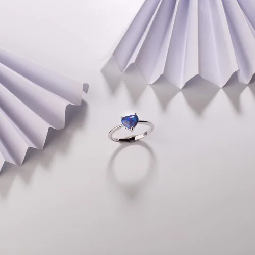 Vista 4 de Anillo de plata esterlina S925 con forma de corazón de ópalo creado en laboratorio, tamaño 5 a 10 para mujer