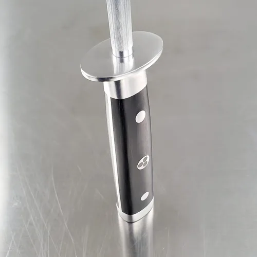 Vista 4 de Ergo Chef Pro Series 2.0 - Afilador de cuchillos - Varilla de afilar de acero inoxidable magnetizado de 9 pulgadas con mango de madera de Pakka