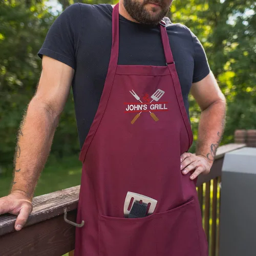 Vista 2 de Delantal bordado personalizado para adultos, hecho en los Estados Unidos, para hombres, mujeres, día del padre, cocina, barbacoa, parrilla, regalo