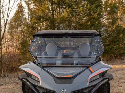 Vista 2 de SuperATV - Parabrisas UTV de policarbonato resistente a los arañazos de 1/4 pulgadas para CFMoto ZForce 950 2020-2022 Posiciones completas, medias