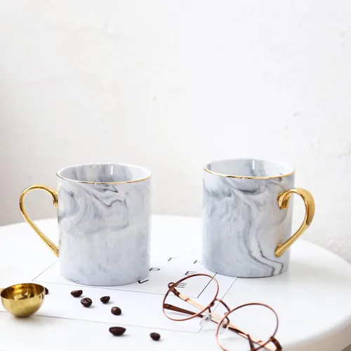 Vista 6 de Taza de café de mármol de 14 onzas, taza para los amantes, tazas de té de cerámica con mango dorado, taza de cerámica novedosa para el hogar