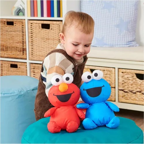 Vista 6 de GUND Sesame Street - Peluche oficial de Cookie Monster Muppet, juguete de peluche de nailon prémium para edades de 1 año en adelante, azul, 7