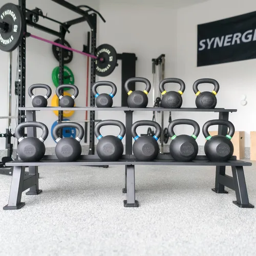 Vista 7 de Synergee - Soporte para pesas rusas - Almacenamiento de 2 niveles para gimnasio en casa