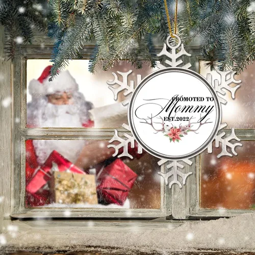 Vista 6 de Adorno de Navidad Promoted to Mommy para niños y bebés, decoración de Navidad de 3 pulgadas, copo de nieve de metal, adorno de árbol de Navidad