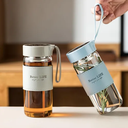 Vista 4 de Botella de Té de Vidrio de 16 oz Botella para Beber con Funda Antideslizante, e Infusor de Té de Acero Inoxidable, Tapa a Prueba de Fugas, Botella