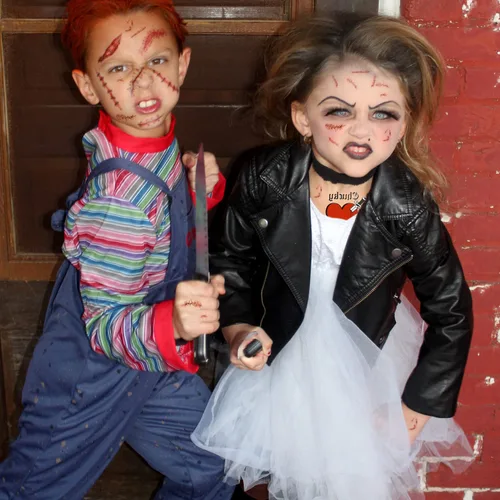 Vista 4 de Andi Cppss 8 piezas de muñeca de personajes de película de terror de Halloween para niños, disfraz de novia espeluznante, disfraz de película
