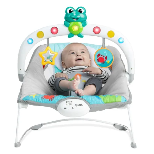 Vista 14 de Baby Einstein Ocean Explorers Asiento Saltarín Musical para Bebés, Kick to It Neptune, Unisex, para Edades de 0-6 Meses hasta 20 libras