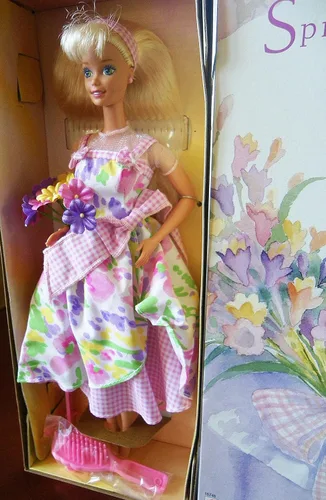 Vista 2 de Mattel Avon Edición Especial Spring Petals Barbie Doll Segunda en serie