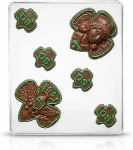 Vista 2 de Girl Scout Pieces Molde de caramelo de chocolate 541-6 cavidades, 3.5" y 2" piezas