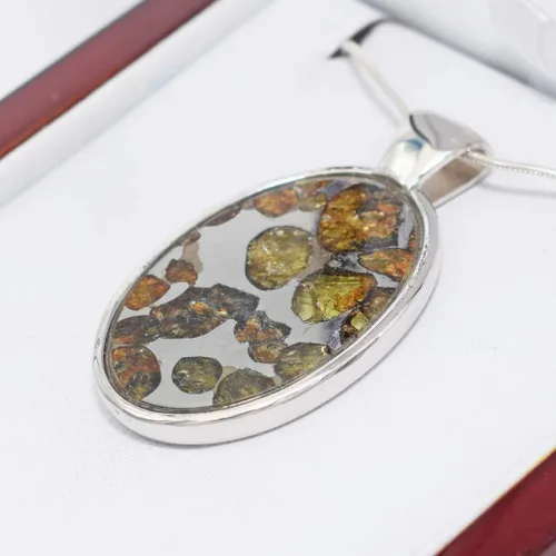 Vista 3 de Starborn Sericho Pallasite Meteorito Colgante Collar (22") Amarillo, Metal, no aplica