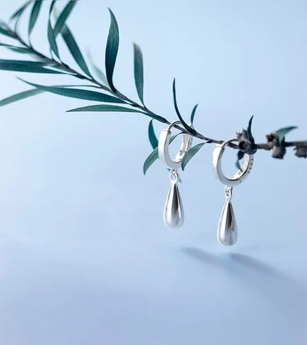 Vista 5 de Reffeer Solid 925 Sterling Silver Teardrop Dangle Earrings Hoops for Women Girls Water Drop Earrings Huggies
