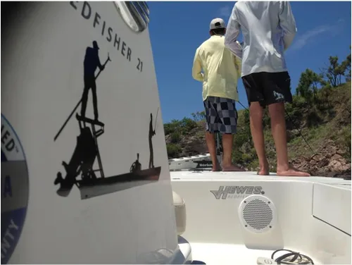 Vista 2 de Skiff Life Calcomanías de pesca impermeables con protección UV para lancha tipo lancha (Negro, sin vida de skiff)