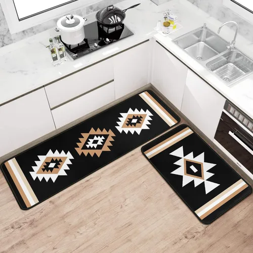 Vista 4 de Juego de 2 tapetes de cocina estilo bohemio para cocina, diseño azteca occidental, color negro, antideslizantes, lavables, para el suelo, 2 piezas