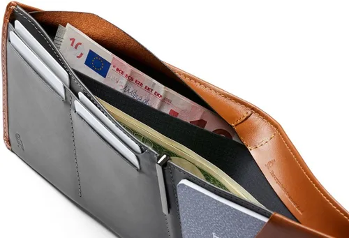 Vista 7 de Bellroy Billetera de viaje, titular de documentos de viaje (pasaporte, billetes, efectivo, tarjetas y bolígrafo) -, Caramelo, Wtrb