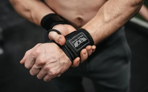 Vista 5 de WARM BODY COLD MIND - Premium Cotton Weight Lifting Wrist Wraps for Cross Training, Powerlifting, Deadlift, Weightlifting, Gym, Wrist Straps