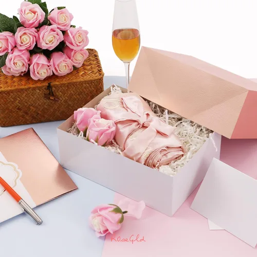 Vista 4 de ROSEGLD Cajas de regalo con bandas de envoltura de 9.5 x 7 x 3.5 pulgadas, cajas de regalo con tapas, cajas de regalo para dama de honor con bandas