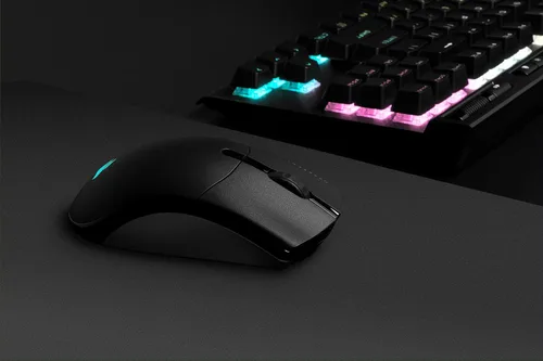 Vista 12 de CORSAIR SABRE RGB PRO Wireless Champion Series, mouse inalámbrico para juegos FPSMOBA, negro