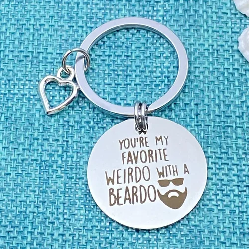 Vista 5 de Llavero con texto en inglés "You're my Favorite Weirdo with a Beardo" ("You're my Favorite Weirdo with a Beardo"), regalo para el día de San