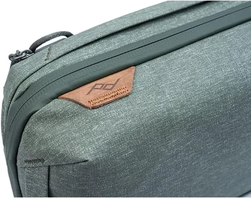 Vista 7 de Peak Design Tech Pouch Sage (BTP-SG-2)