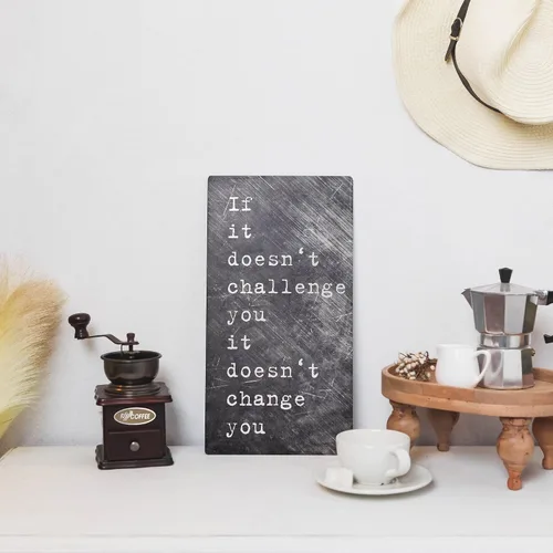 Vista 3 de NIKKY HOME Placa de pared de metal con frase en inglés "If It Doesn't Challenge You It Doesn't Change