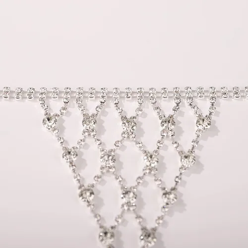 Vista 6 de YERTTER Delicados diamantes de imitación plateados para novias, accesorios de mano, eslabones esclavos con anillo, pulsera brillante con anillo