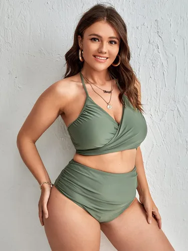Vista 4 de WDIRARA Traje de baño de bikini de cintura alta con cuello en V y fruncido para mujer