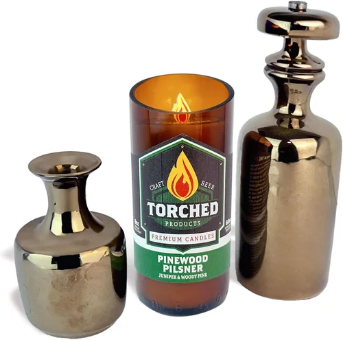 Vista 3 de Torched Velas perfumadas de cerveza, vela de cera de soja natural, aroma Pilsner de madera de pino de 8 onzas, es un gran regalo para hombres