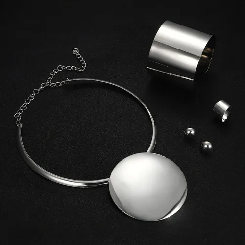 Vista 6 de Sanfenly Juego de joyas gruesas y gruesas, gargantilla, pulsera, anillo chapado en oro y plata, collar redondo con colgante redondo para fiesta