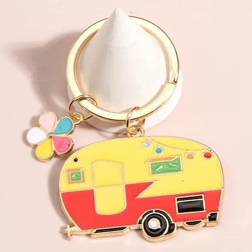 Vista 2 de Fuqimanman2020 Juego de llaveros para parejas de cámper, retro, camping, RV, regalos para hombres, mujeres, adolescentes, amantes de los campistas