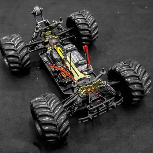 Vista 8 de JLBRACINGRC Auto RC sin escobillas de 1/10 para adultos, rápido 50+ mph de alta velocidad RTR RC camión, camión monstruo todoterreno 4WD, auto