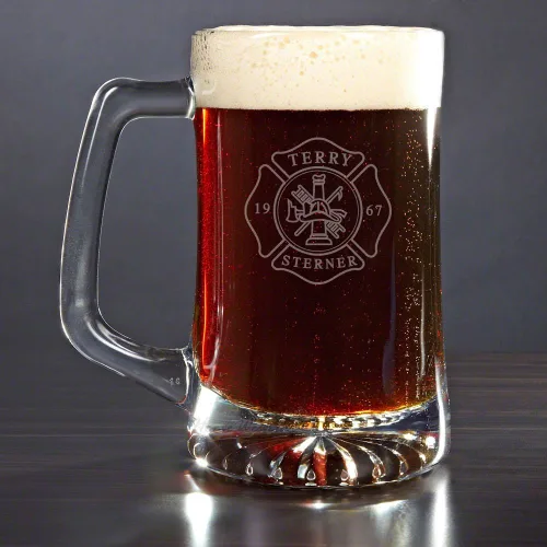 Vista 4 de Taza de cerveza en relieve con escudo personalizado (producto personalizado)