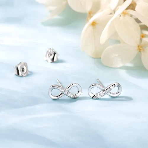 Vista 3 de Aretes de plata de ley 925 para mujer, diseño de infinito, corte redondo, circonita cúbica