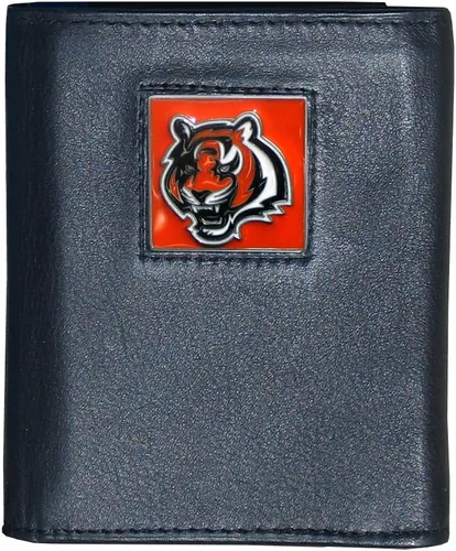 Vista 22 de Siskiyou Sports Men's Deluxe Leather Tri-fold Wallet Packaged in Gift Box