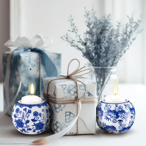Vista 2 de Soaoo Paquete de 2 Portavelas Azules y Blancos Decoración Chinoiserie Portavelas de Porcelana para Velas de Té Portavelas Votivos para Vacaciones