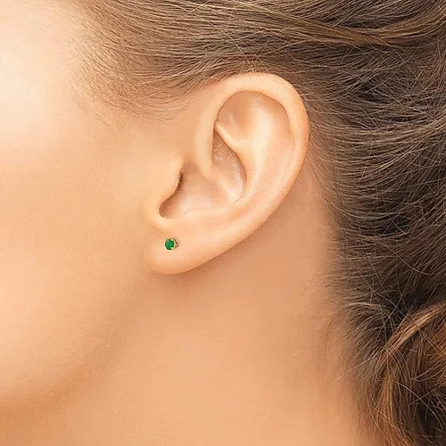 Vista 3 de Aretes redondos de oro amarillo de 14 quilates con esmeralda verde de 0118in 0118in con piedra natal de mayo joyería fina para mujeres regalos