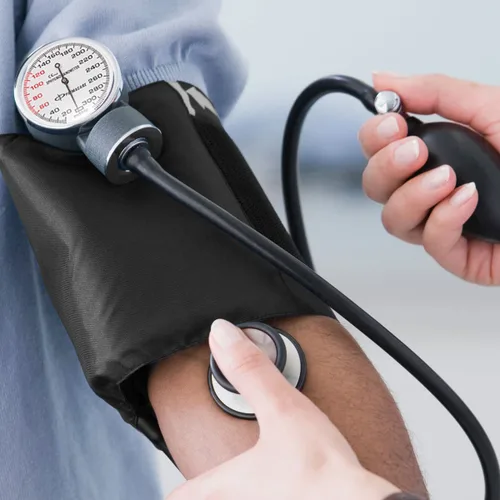 Vista 3 de NOVAMEDIC Máquina profesional de presión arterial negra de gran tamaño para adultos, esfigmomanómetro aneroide, monitor manual de emergencia BP