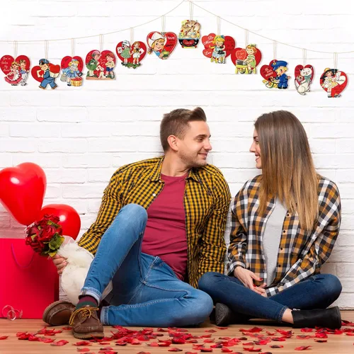 Vista 2 de BBTO 36 adornos de madera para el día de San Valentín, decoración retro para árbol de San Valentín, forma de corazón rojo, recortes de madera