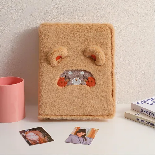 Vista 2 de Carpeta A5 de dibujos animados de felpa para tarjetas fotográficas con 20 fundas interiores de 3 pulgadas para álbumes de fotos en hojas sueltas