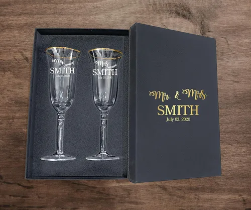 Vista 51 de Juego de 2 copas de champán personalizadas para boda grabadas con caja - Bride & Groom's Wedding Toast