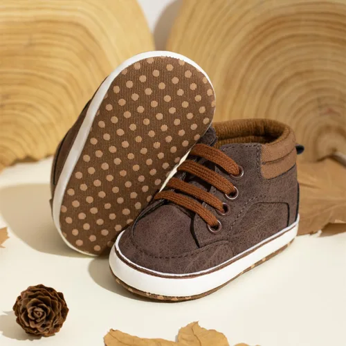 Vista 4 de Meckior - Tenis tipo botín para niños y niñas pequeños de 1 a 3 años con suela suave antideslizante de cuero sintético. Mocasines para bebés recién