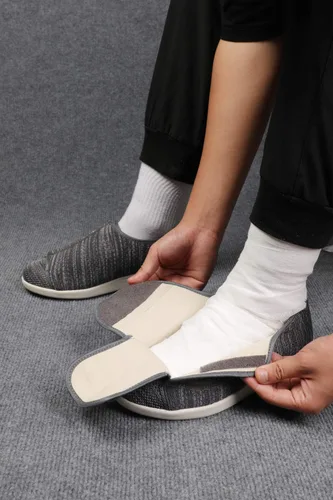 Vista 6 de Zapatos para diabéticos para mujer, zapatos casuales ajustables para caminar, zapatos anchos para ancianos, pies hinchados, antideslizantes, cojín