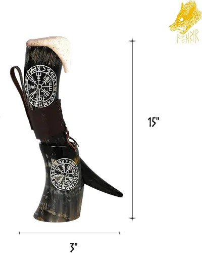 Vista 4 de FENRIR Cuerno vikingo para beber con soporte 16 oz – Regalos para hombres, papá, esposo – Taza natural de cuerno de buey con abrebotellas de Thor