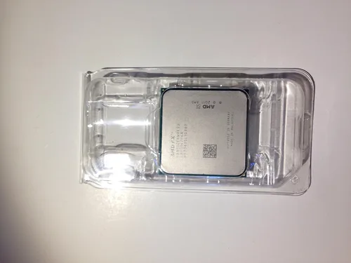 Vista 2 de AMD FX-8120 8-Core Black Edition Procesador Socket AM3+ - FD8120FRGUBOX
