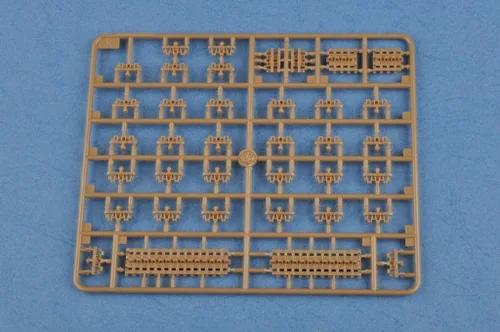 Vista 8 de Hobby Boss VK18.01 Alemán Pz.Kpfw.I Ausf.F Kit tardío
