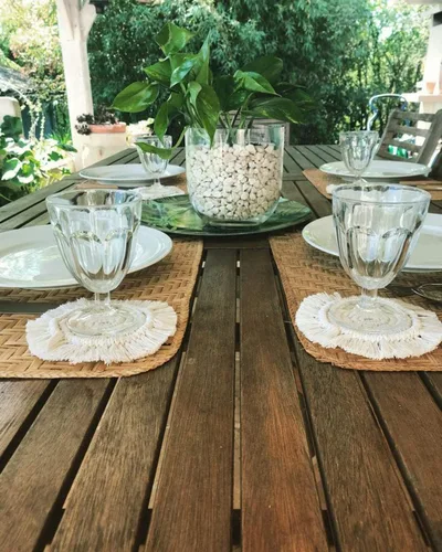Vista 3 de Juego de 2 posavasos bohemios, elegantes posavasos de algodón tejido, hechos a mano, absorbentes de macramé, para mesa de café, decoración del hogar