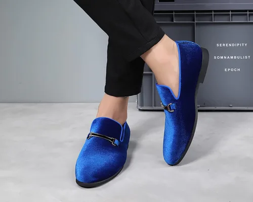 Vista 7 de Zapatos de vestir azules para hombre, mocasines de terciopelo para baile de graduación, zapatos de boda rojos, zapatos planos de conducción